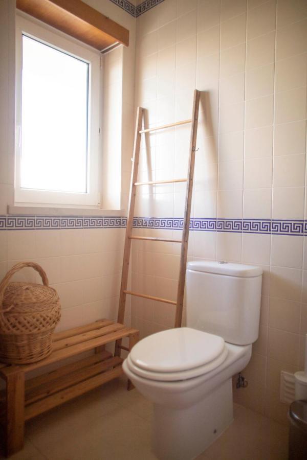 Middle Of The Bay 2 Bedroom Apartment Ferrel  Bagian luar foto